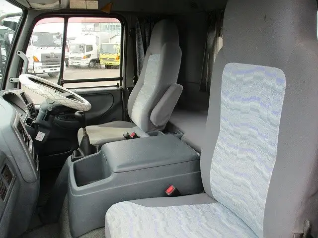 日産UD コンドル 中型/増トン アームロール ツインホイスト ベッドの中古トラック画像10