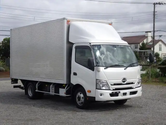 日野 デュトロ 小型 アルミバン パワーゲート 2RG-XZU712Mの中古トラック画像2