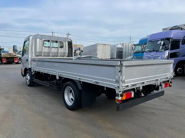 トヨタ トヨエース 小型 平ボディ TKG-XZU710 H27の中古トラック画像3