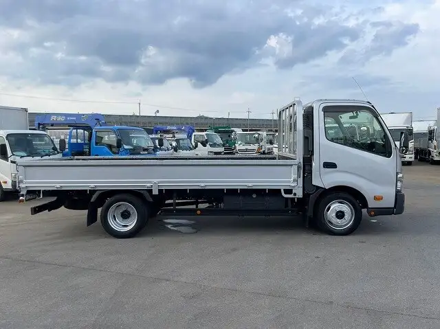 トヨタ トヨエース 小型 平ボディ TKG-XZU710 H27の中古トラック画像5