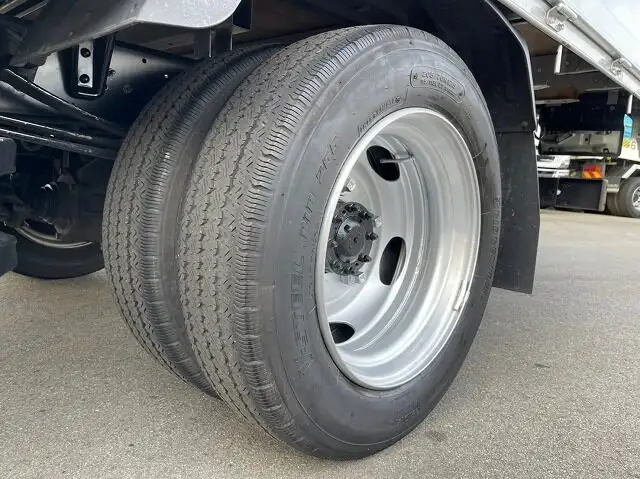 トヨタ トヨエース 小型 平ボディ TKG-XZU710 H27の中古トラック画像20