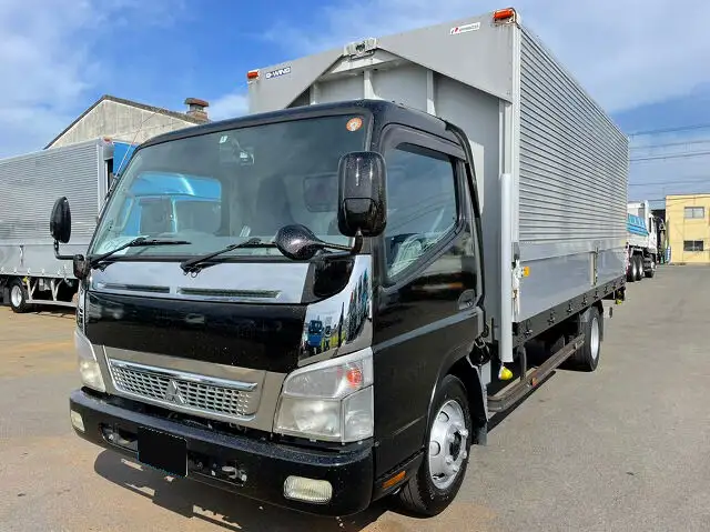 三菱 キャンター 小型 ウイング PDG-FE83DY H20の中古トラック画像1