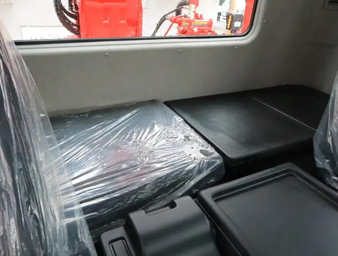 三菱 ファイター 中型/増トン 車両重機運搬 4段クレーン ラジコンの中古トラック画像14