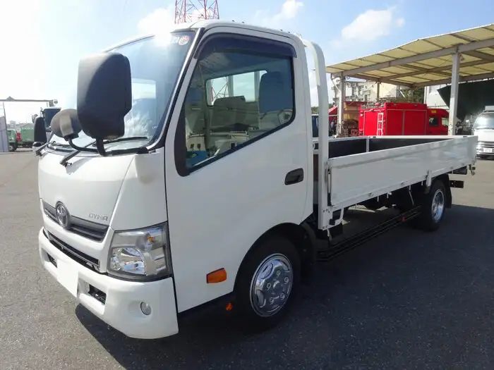 トヨタ ダイナ 小型 平ボディ TKG-XZU710 H28 の中古トラック【車両No.133881】