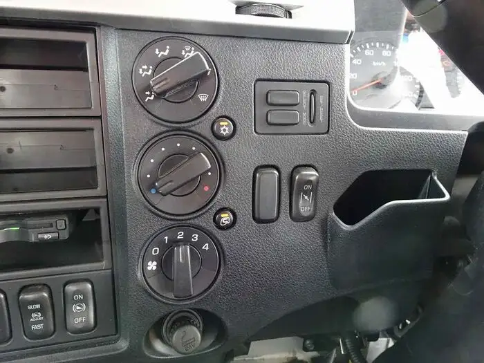 三菱 ファイター 中型/増トン クレーン付 アルミブロック 6段の中古トラック画像12