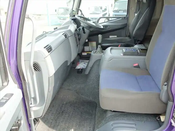 三菱 ファイター 中型/増トン パッカー車 プレス式 ベッドの中古トラック画像11