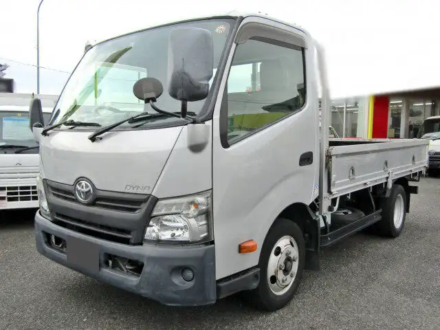 トヨタ ダイナ 小型 平ボディ SKG-XZU H23 の中古トラック【車両No.133906】