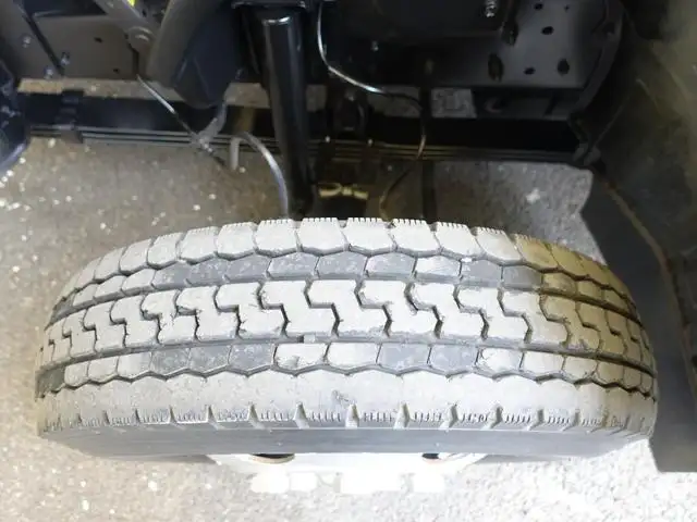 日野 デュトロ 小型 クレーン付 床鉄板 3段の中古トラック画像19