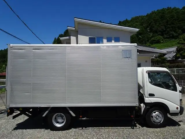トヨタ トヨエース 小型 アルミバン パワーゲート シャッター式の中古トラック画像2