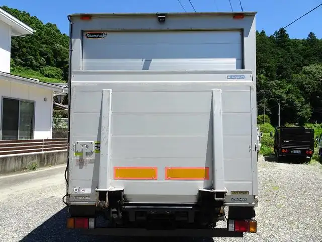 トヨタ トヨエース 小型 アルミバン パワーゲート シャッター式の中古トラック画像4
