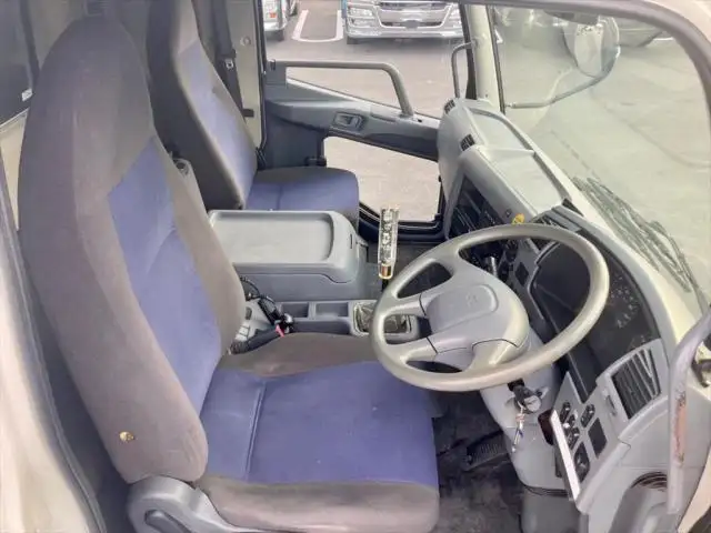 三菱 ファイター 中型/増トン クレーン付 床鉄板 エアサスの中古トラック画像11