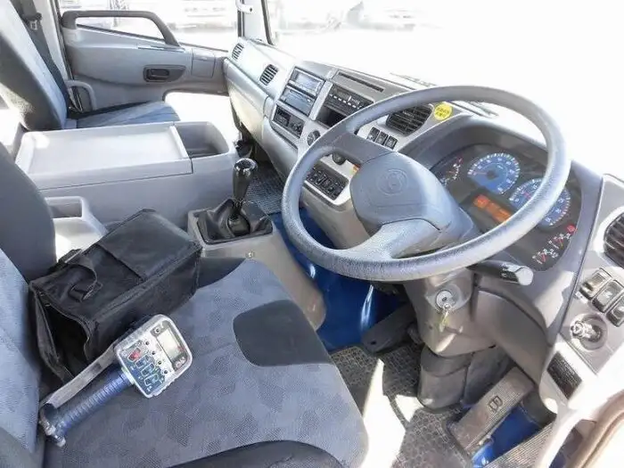 日産UD コンドル 中型/増トン クレーン付 床鉄板 3段の中古トラック画像10