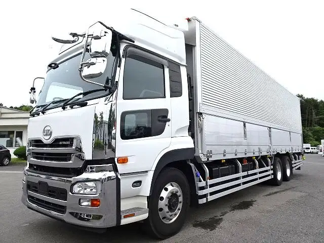 日産UD クオン 大型 ウイング ハイルーフ エアサスの中古トラック画像1