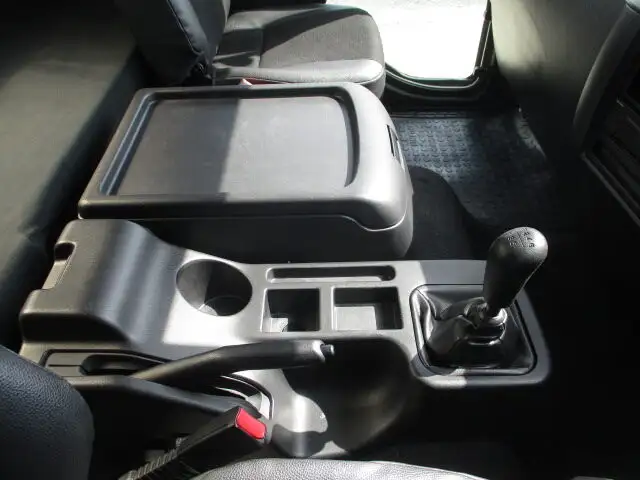三菱 ファイター 中型/増トン ウイング ベッド 2KG-FK61Fの中古トラック画像11