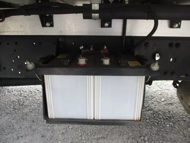 三菱 ファイター 中型/増トン ウイング ベッド 2KG-FK61Fの中古トラック画像14