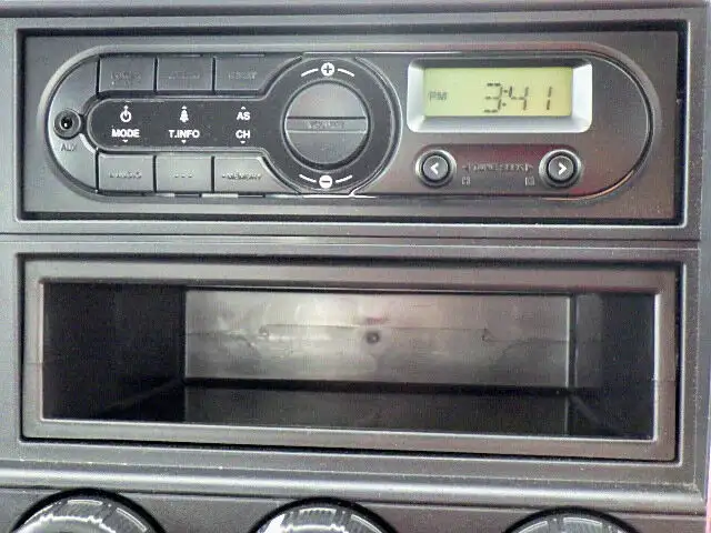三菱 キャンター 小型 平ボディ TPG-FBA20 H29の中古トラック画像10