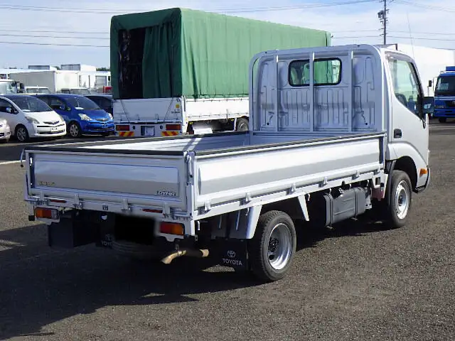 トヨタ ダイナ 小型 平ボディ QDF-KDY231 H29の中古トラック画像3
