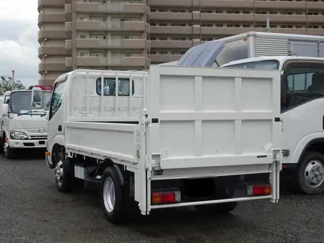 日野 デュトロ 小型 平ボディ パワーゲート 床鉄板の中古トラック画像3