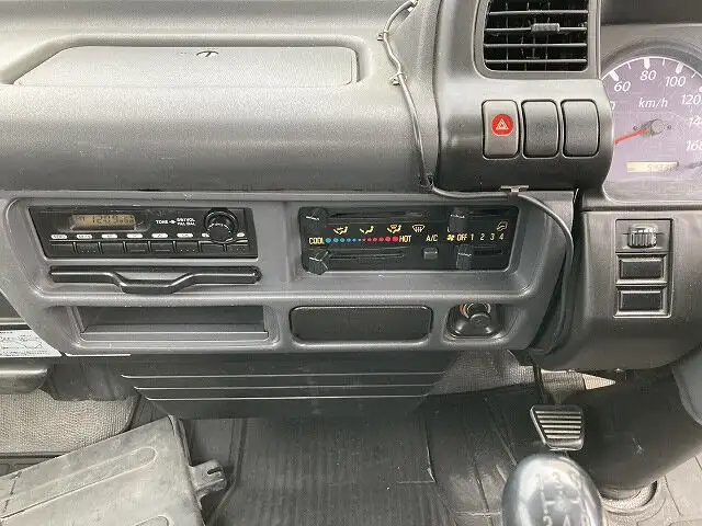 いすゞ エルフ 小型 平ボディ KR-NHR69 H18の中古トラック画像11