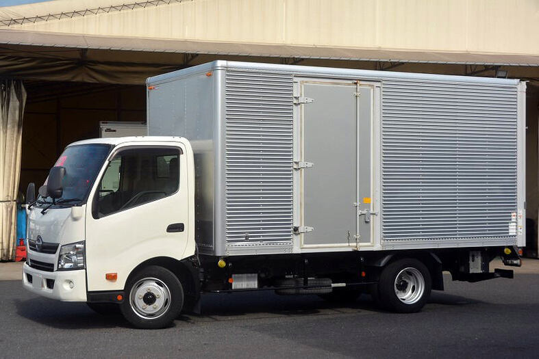 トヨタ ダイナ 小型 平ボディ ABF-TRY230 H25 の中古トラック【車両No.117147】