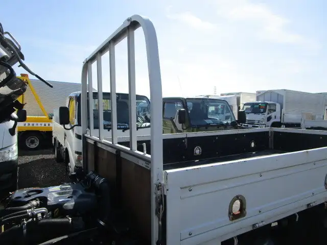 いすゞ エルフ 小型 平ボディ TRG-NKR85A H27の中古トラック画像5