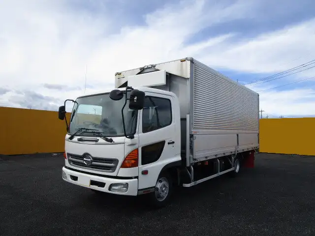 日野 レンジャー 中型/増トン ウイング エアサス ジョルダーの中古トラック画像1
