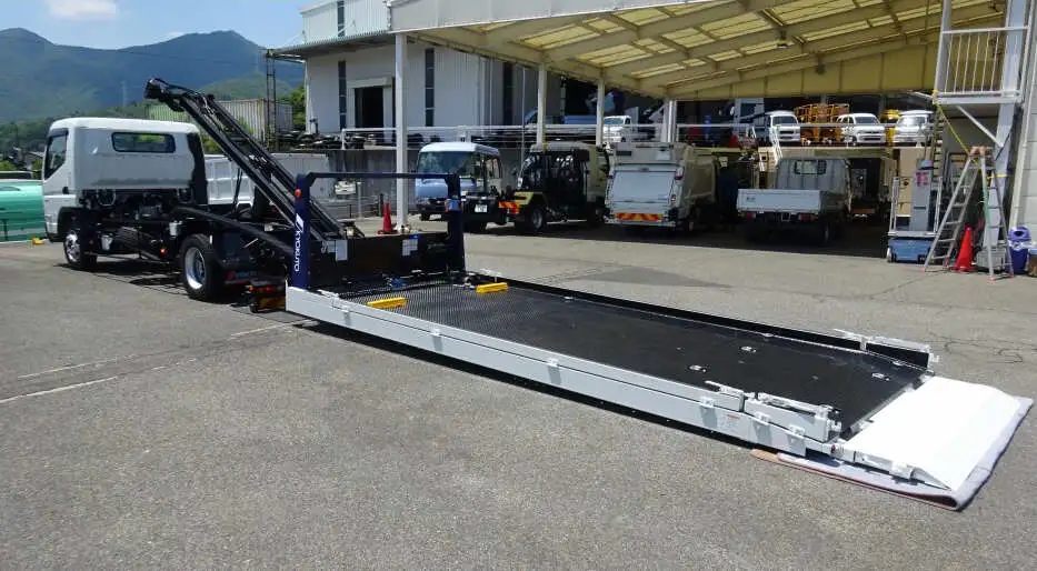 三菱 キャンター 小型 車両重機運搬 ラジコン ウインチの中古トラック画像3