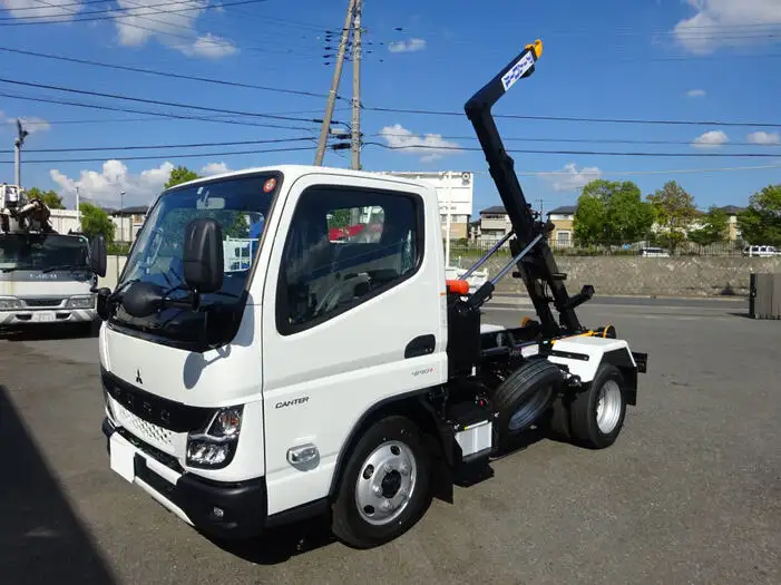 三菱 キャンター 中型/増トン アームロール ツインホイスト 2RG-FBAV0の中古トラック画像1