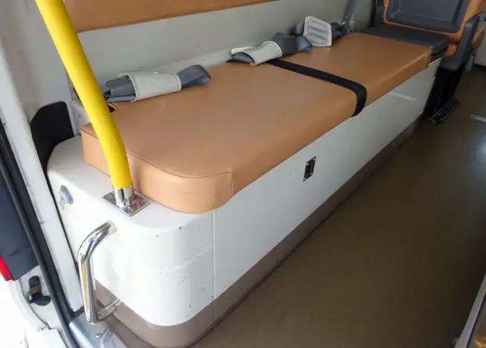 トヨタ ハイエース 小型 特殊車両 CBF-TRH221S H26の中古トラック画像16