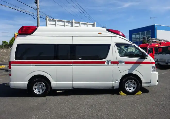 トヨタ ハイエース 小型 特殊車両 CBF-TRH221S H27の中古トラック画像5