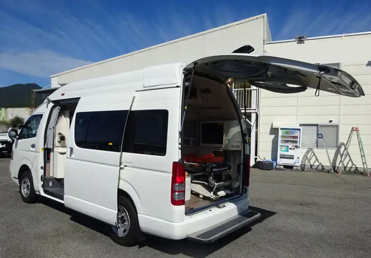 トヨタ ハイエース 小型 特殊車両 CBF-TRH226S H20の中古トラック画像5
