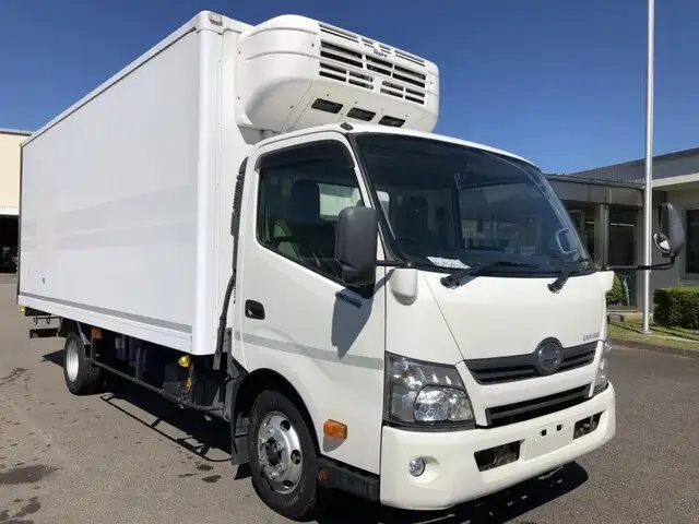 日野 デュトロ 小型 冷凍冷蔵 低温 スタンバイの中古トラック画像3