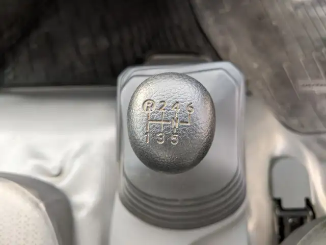 日野 デュトロ 小型 平ボディ 2RG-XZU710M R2の中古トラック画像13