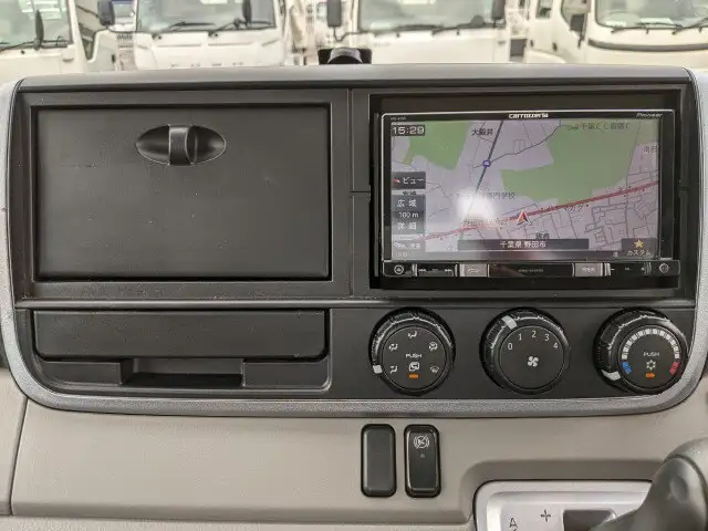 三菱 キャンター 小型 平ボディ TPG-FBA20 H30の中古トラック画像10