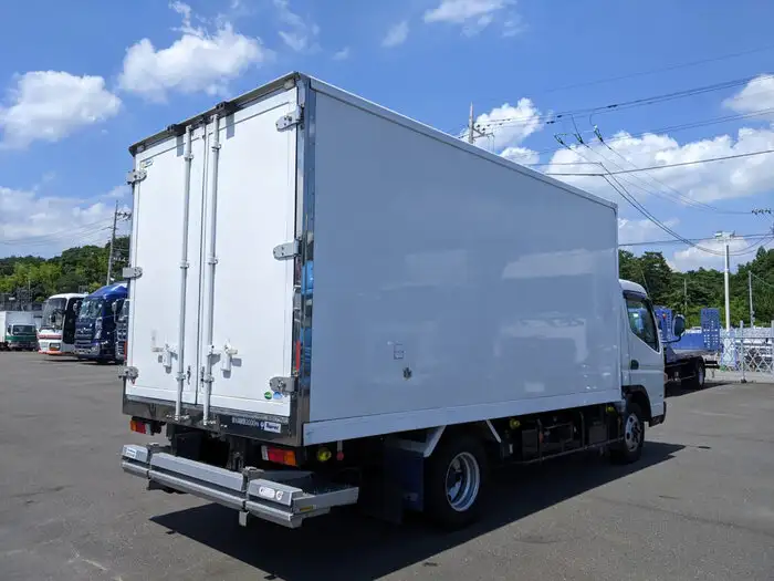 三菱 キャンター 小型 冷凍冷蔵 低温 パワーゲートの中古トラック画像3