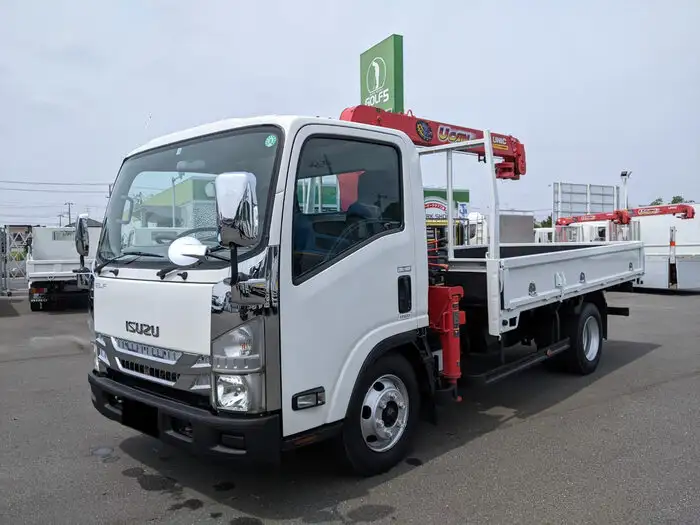 いすゞ エルフ 小型 クレーン付 3段 ラジコン の中古トラック【車両No.134425】