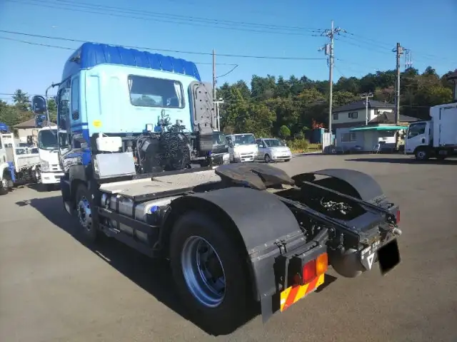いすゞ ギガ 大型 トラクター ハイルーフ 1デフの中古トラック画像6