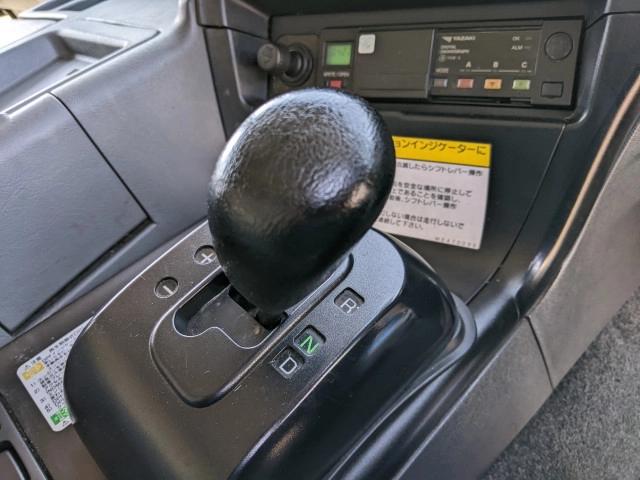 三菱 スーパーグレート 大型 ウイング エアサス ベッド|画像14