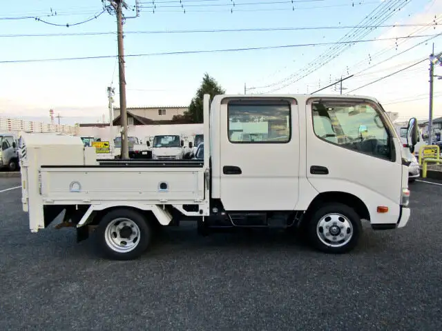 トヨタ トヨエース 小型 平ボディ Wキャブ QDF-KDY231の中古トラック画像2