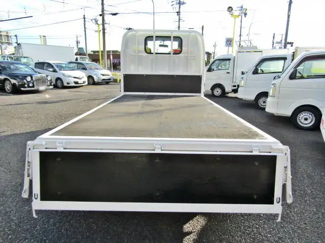 マツダ タイタン 小型 平ボディ TKG-LHR85A H26の中古トラック画像5