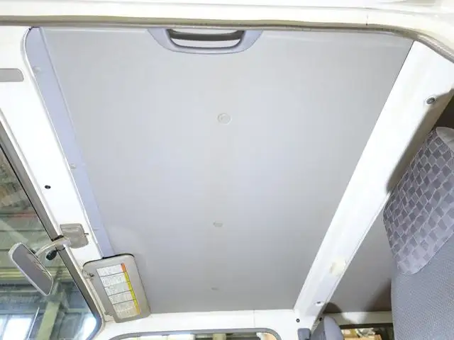 いすゞ エルフ 小型 平ボディ Wキャブ PB-NKR81Aの中古トラック画像13