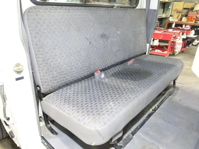 いすゞ エルフ 小型 平ボディ Wキャブ PB-NKR81Aの中古トラック画像10