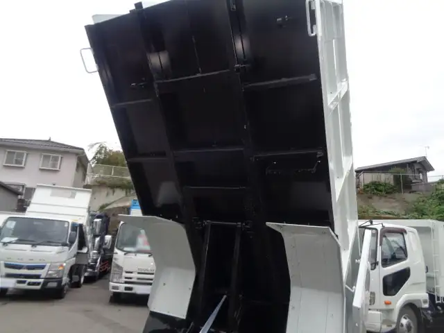 三菱 キャンター 小型 ダンプ 土砂禁 2RG-FBA60の中古トラック画像7
