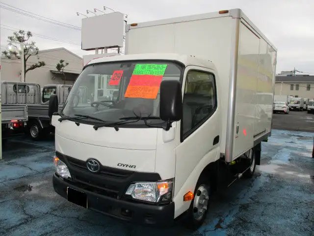 トヨタ ダイナ 小型 アルミバン サイドドア TKG-XZU600の中古トラック画像1