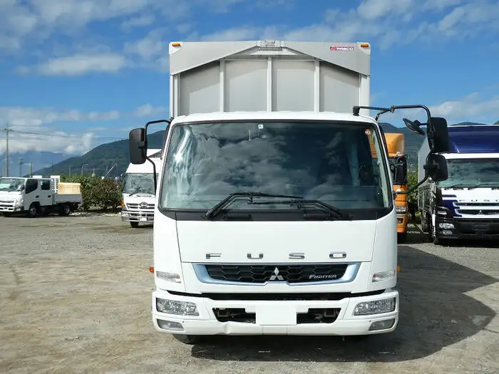 三菱 ファイター 中型/増トン ウイング ベッド 2KG-FK61Fの中古トラック画像2