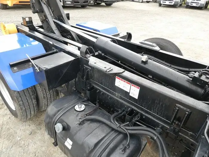 いすゞ エルフ 小型 アームロール シングルホイスト TPG-NKR85ANの中古トラック画像7