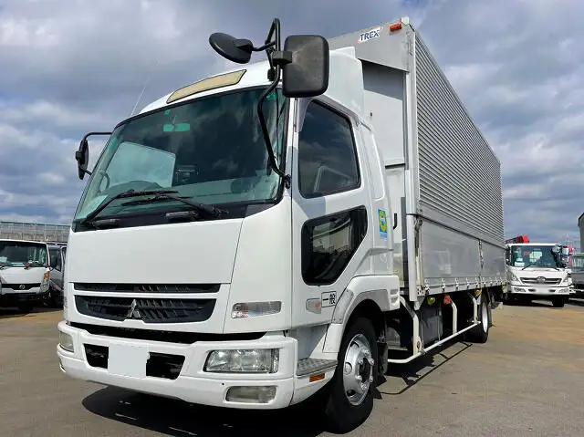 三菱 ファイター 中型/増トン ウイング エアサス ベッドの中古トラック画像1
