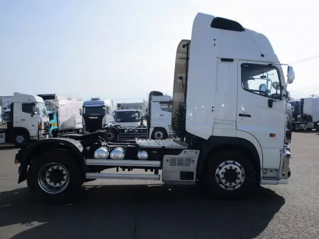 日野 プロフィア 大型 トラクター 1デフ ベッドの中古トラック画像4