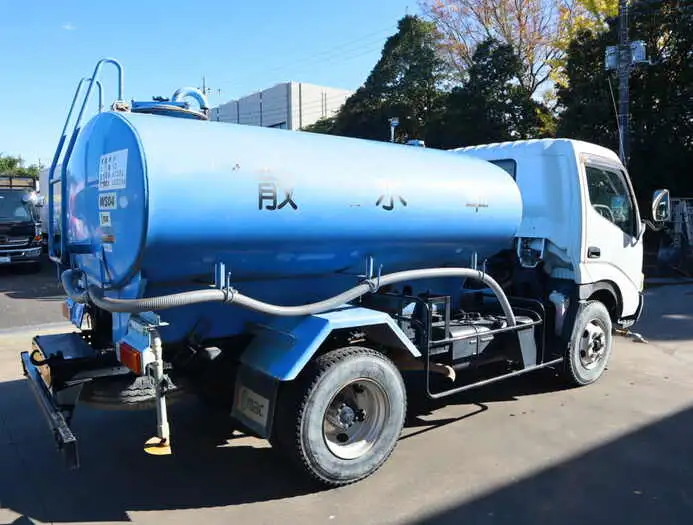 トヨタ ダイナ 小型 タンク車 散水車 BDG-XZU404Aの中古トラック画像2