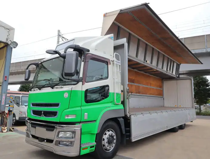三菱 スーパーグレート 大型 ウイング エアサス ベッド の中古トラック【車両No.134507】